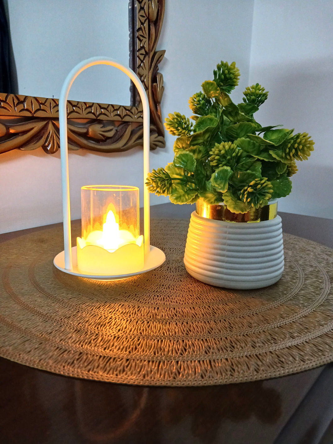 Nash lantern and planter set