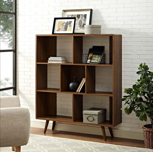 Verso book shelf