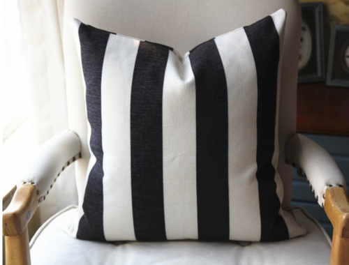 Stripes cushion cover with filling