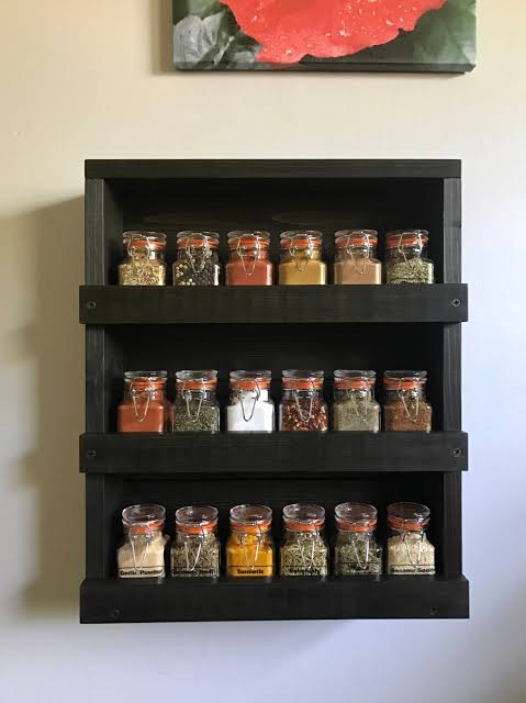 Spice rack