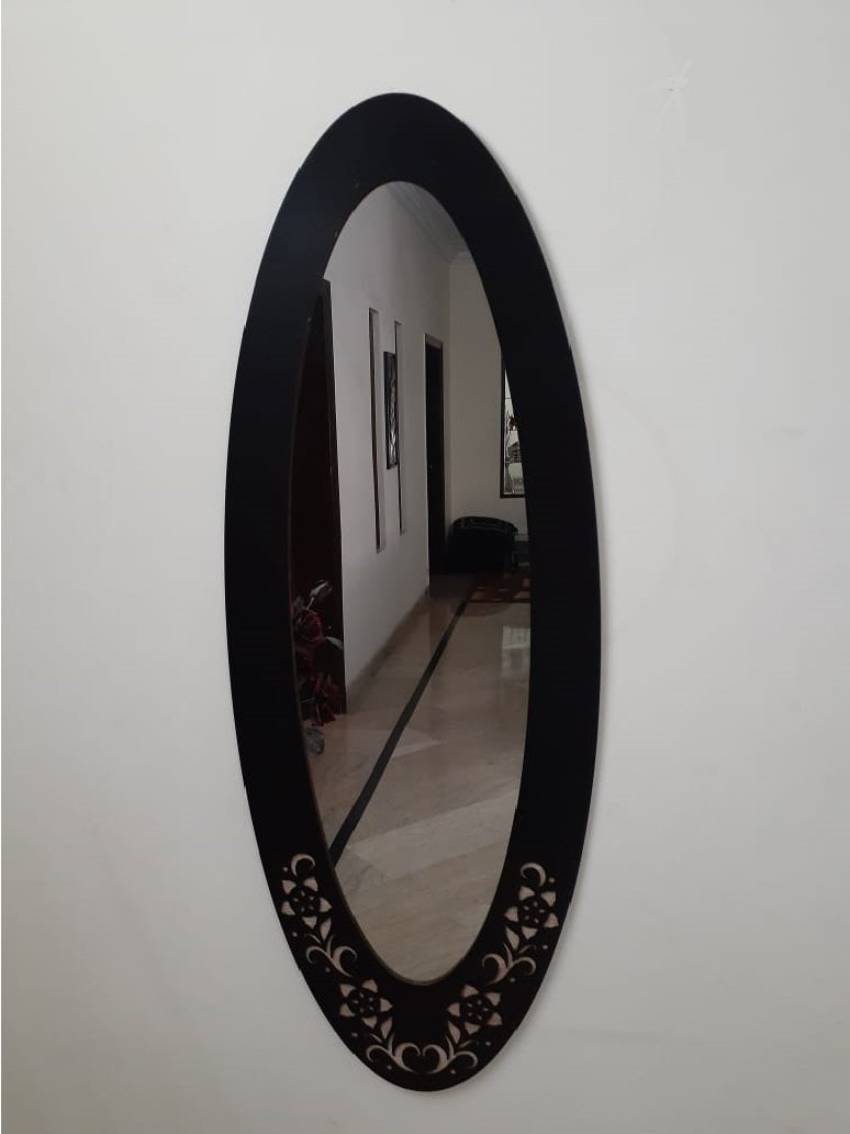 Atlas oval mirror